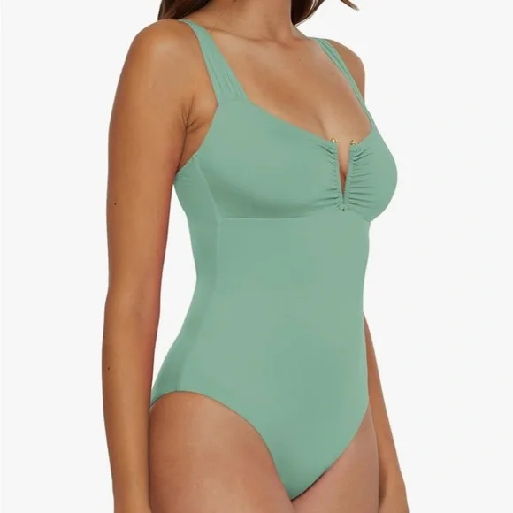 ✨ BECCA Women's Standard Color Code V-Wire Shirred One Piece Swimsuit✨ - Picture 2 of 4